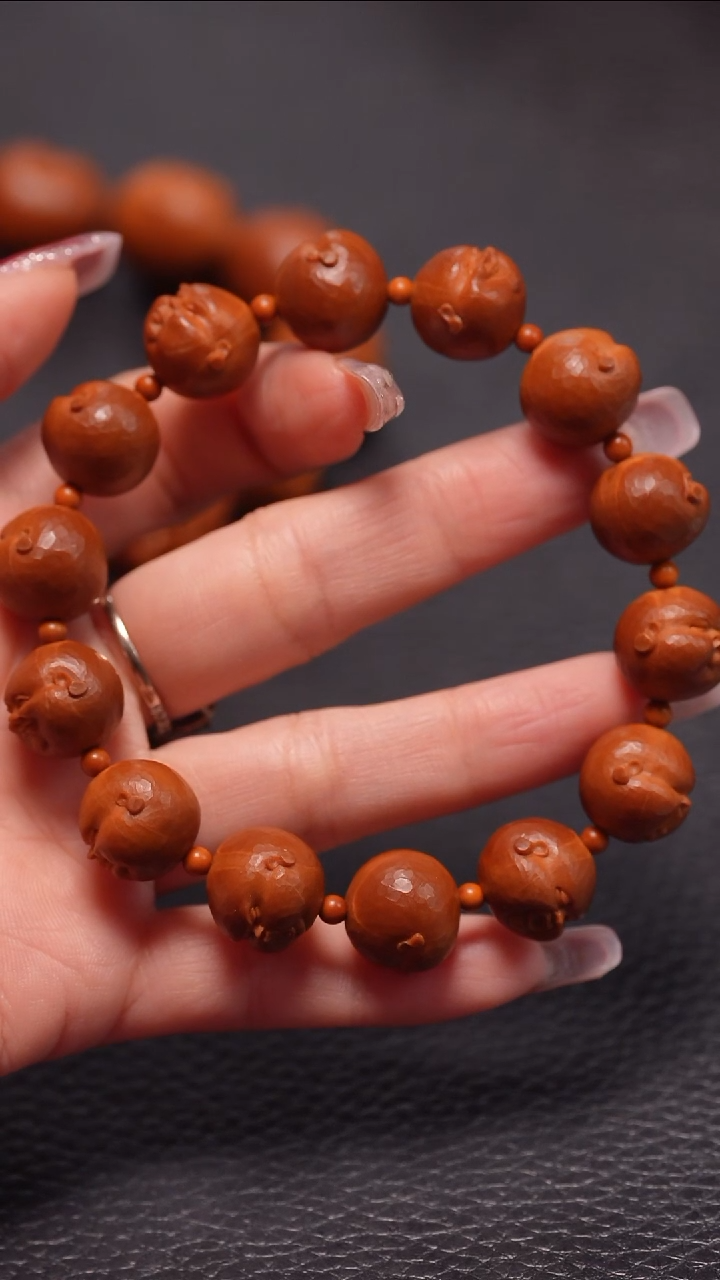 手串橄榄核1.5小钻面百态