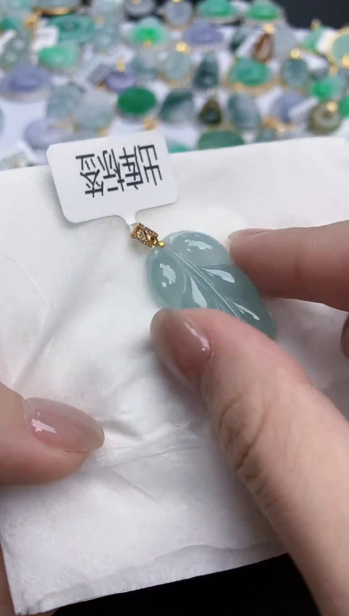 【闪购商品】翡翠颈饰18K金镶嵌天然缅甸翡翠A货