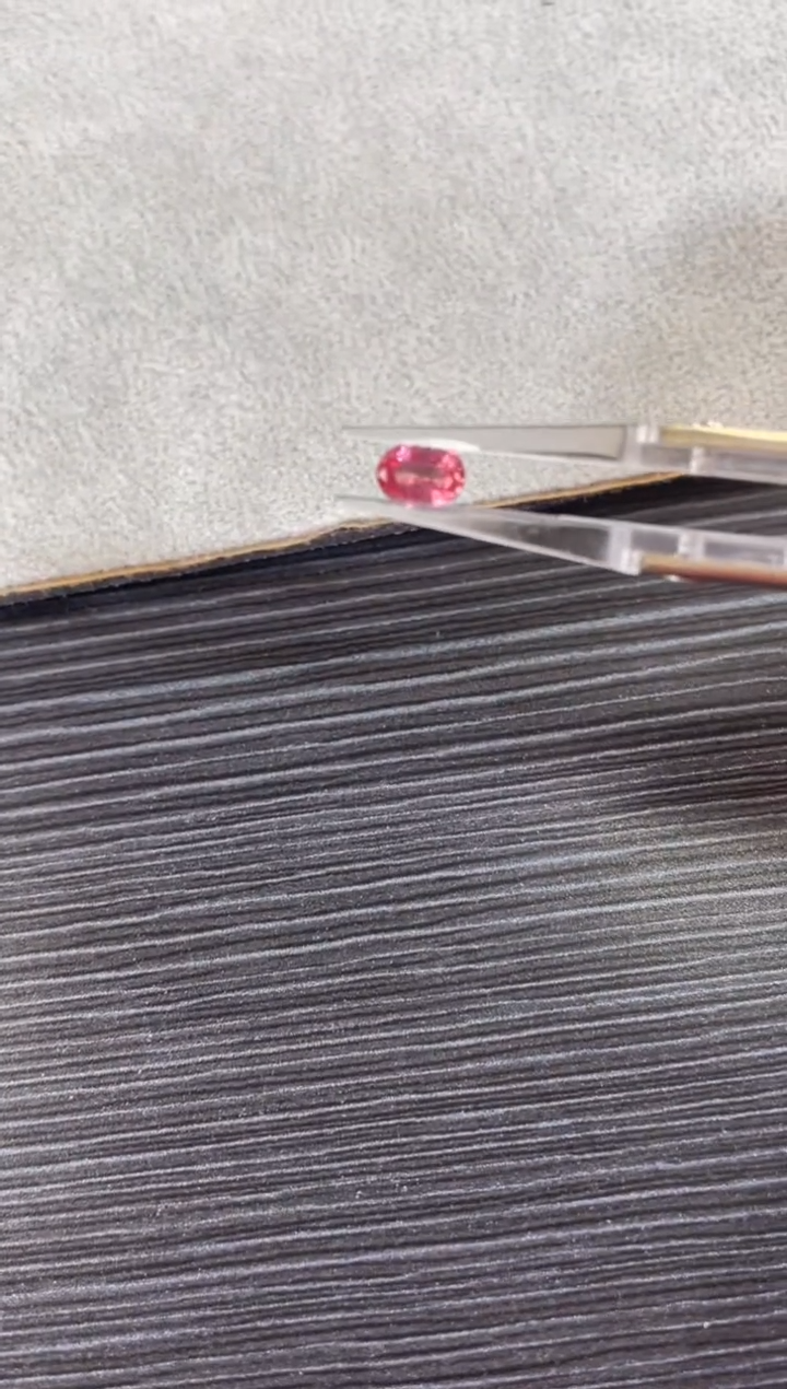 【闪购商品】蓝宝石裸石未镶嵌1.03克拉帕帕拉恰