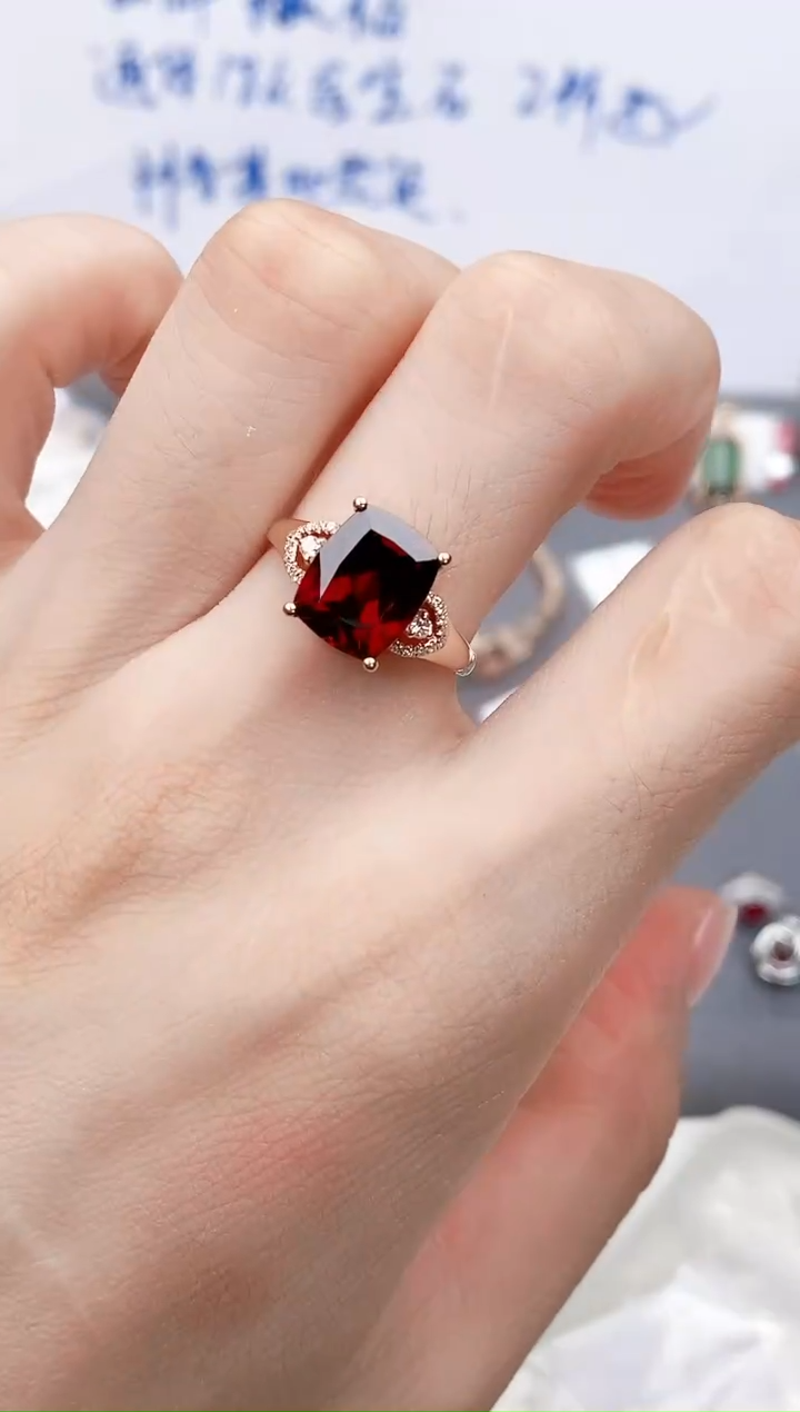 石榴石戒指18K金镶嵌高货14#