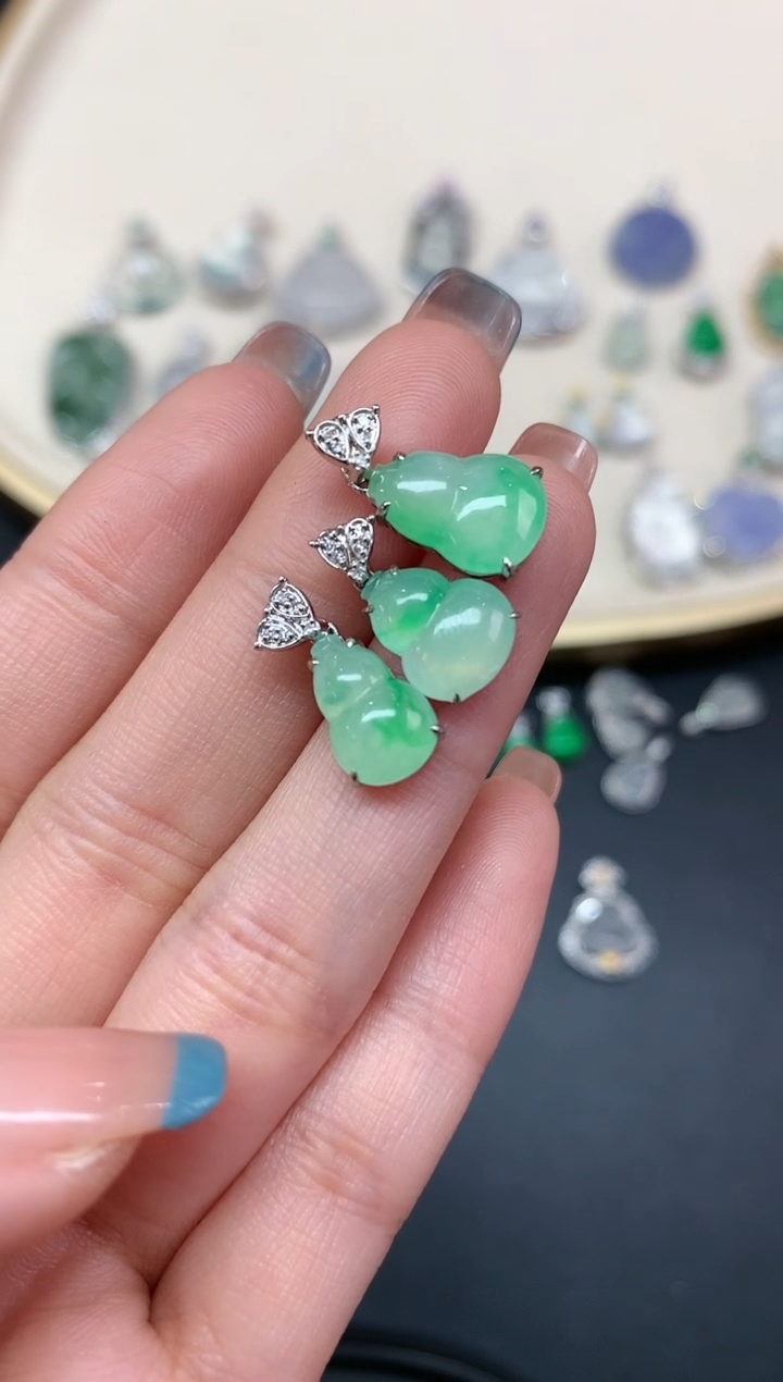 【闪购商品】翡翠吊坠(不含链)18K金镶嵌吊坠多样性发其一A115|2800