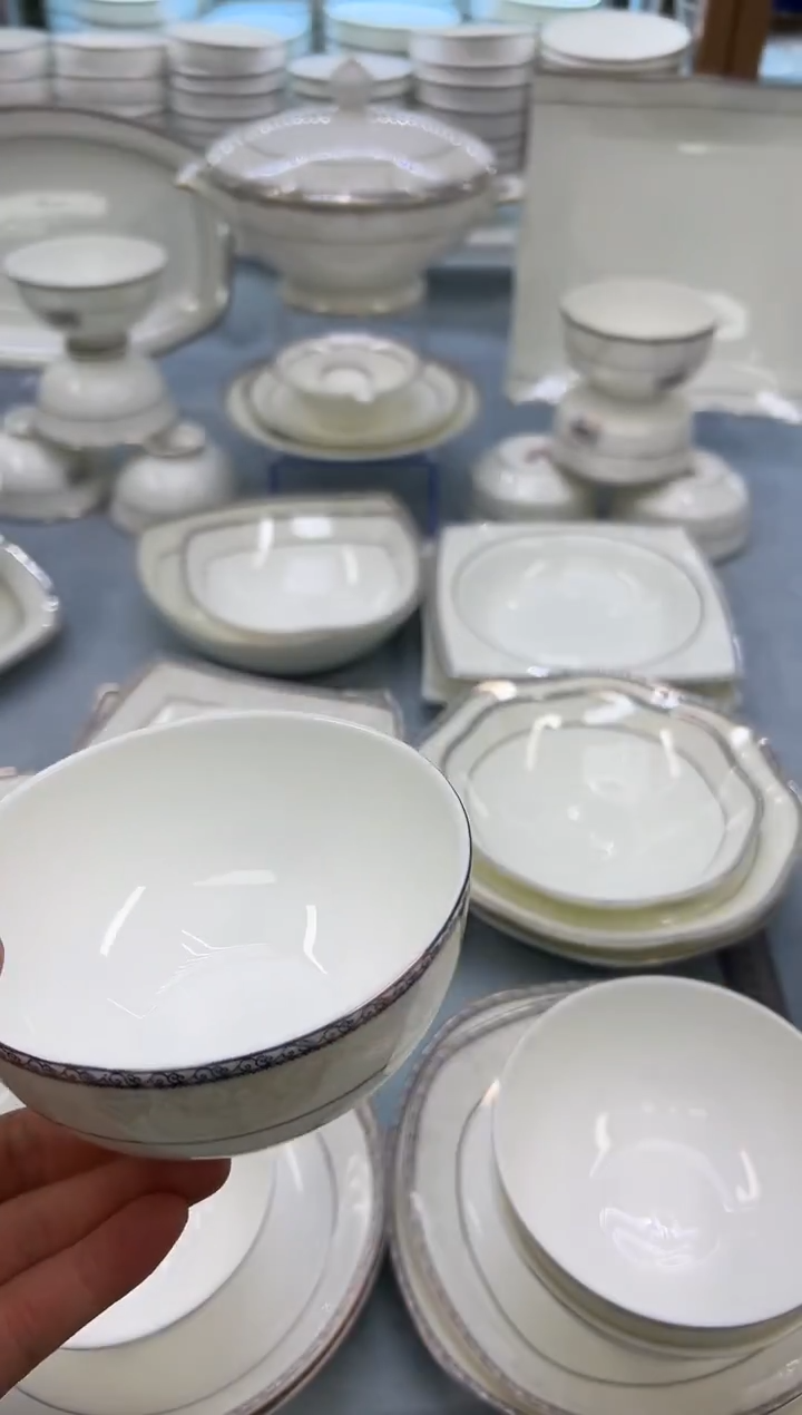 骨瓷玲珑4.5奥6个  