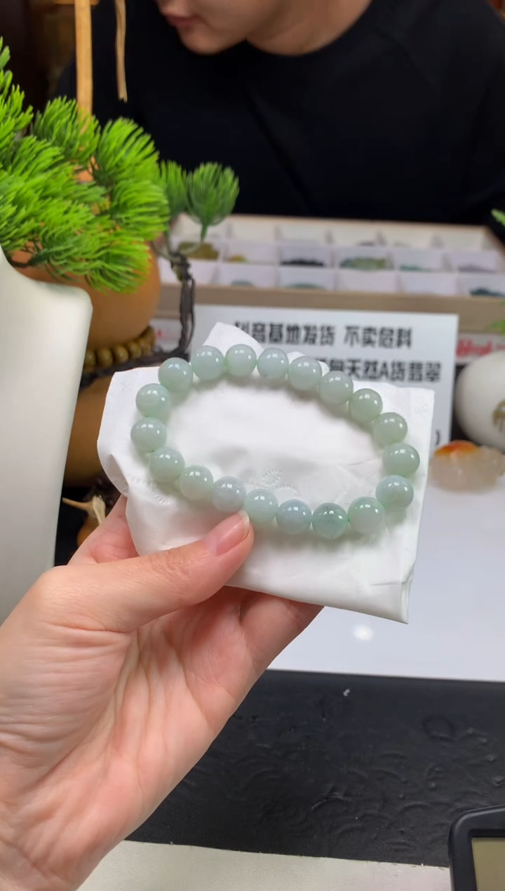 未镶嵌手串翡翠小*神---124230