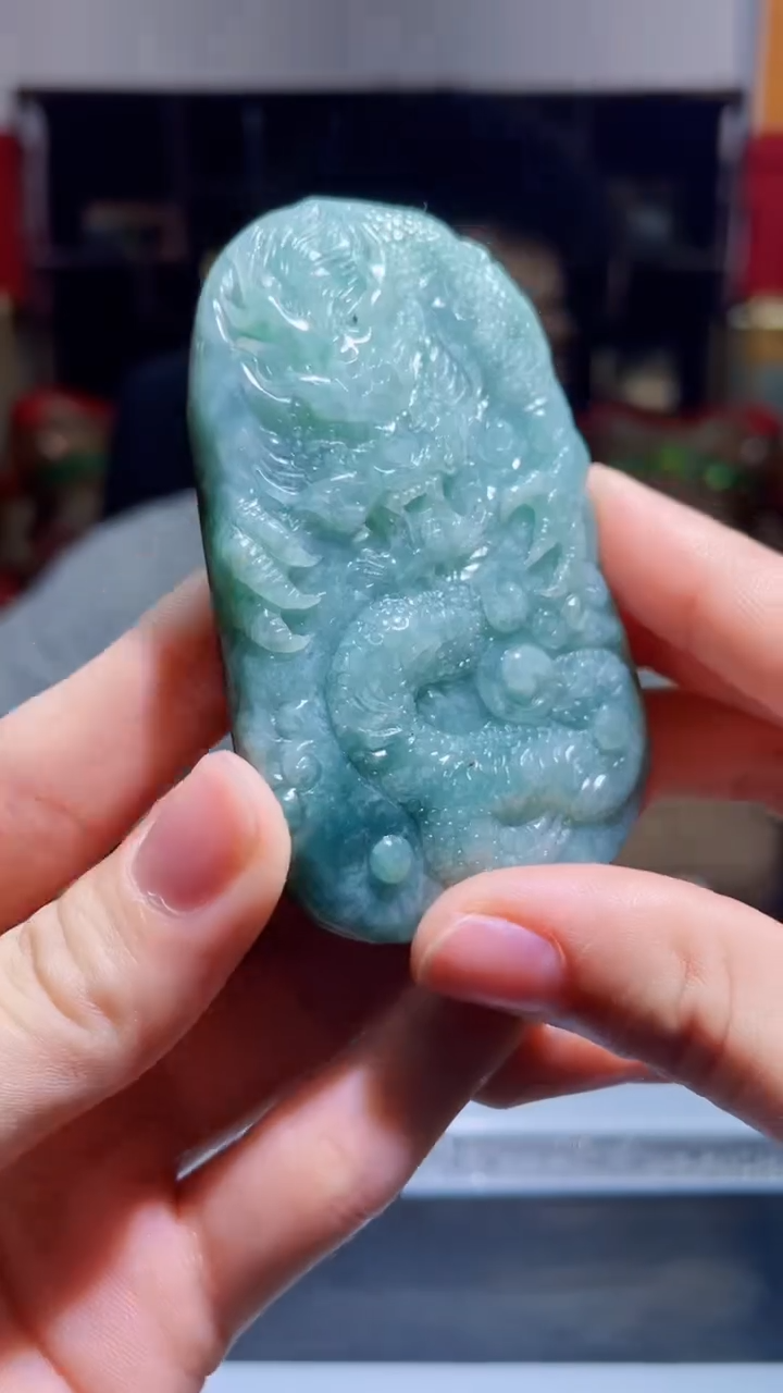 【闪购商品】翡翠吊坠(不含链)未镶嵌S171