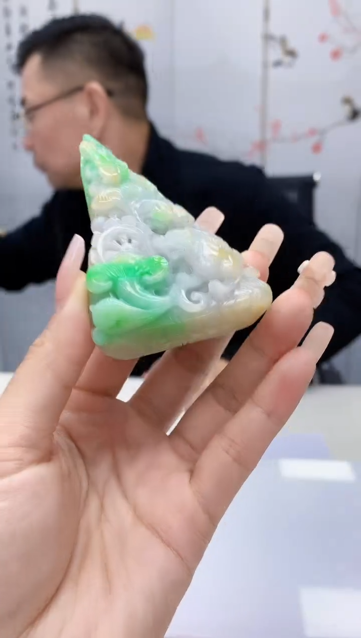 【闪购商品】定制翡翠未镶嵌5152lr-毛货挂件114