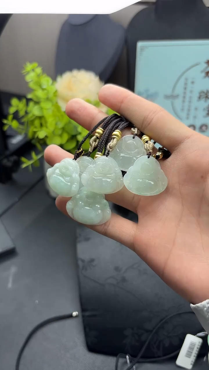 【闪购商品】翡翠颈饰未镶嵌YM1119 佛公多样性发一