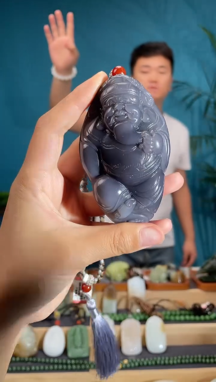 和田玉未镶嵌颈饰1