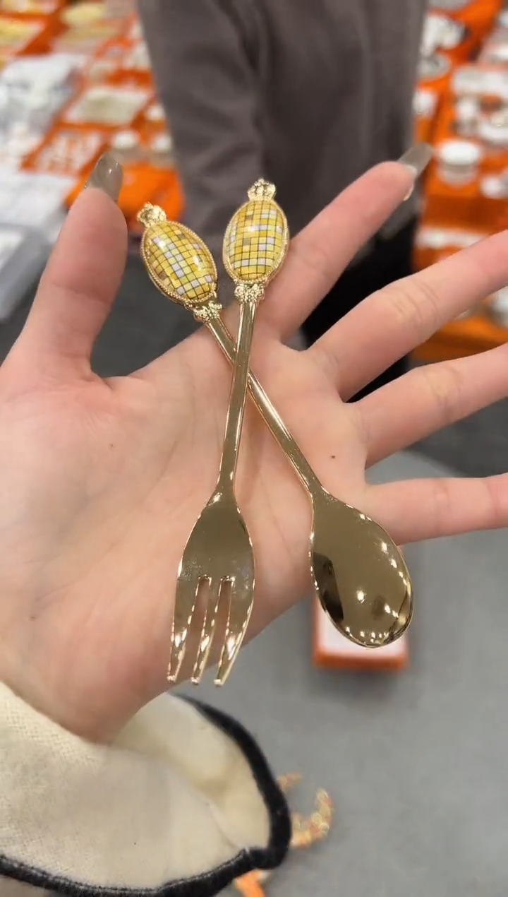 【闪购商品】杯000--------------