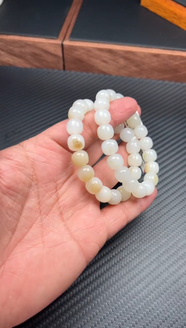 手串未镶嵌和田玉黑山微色差卡10老型珠多样性发货拍一发一