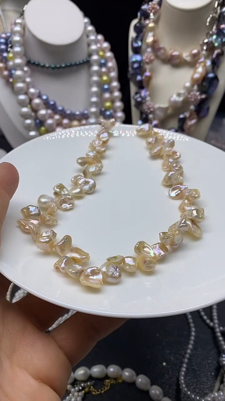 颈饰未镶嵌淡水珍珠多人