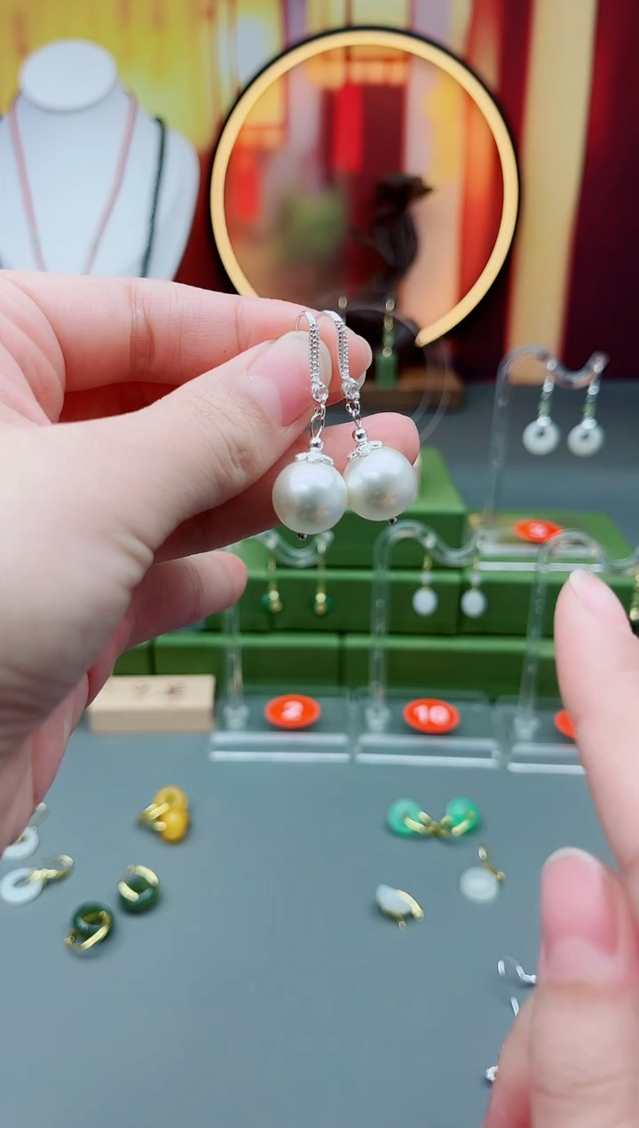 耳饰拼合珍珠（马贝珠）未镶嵌2390000