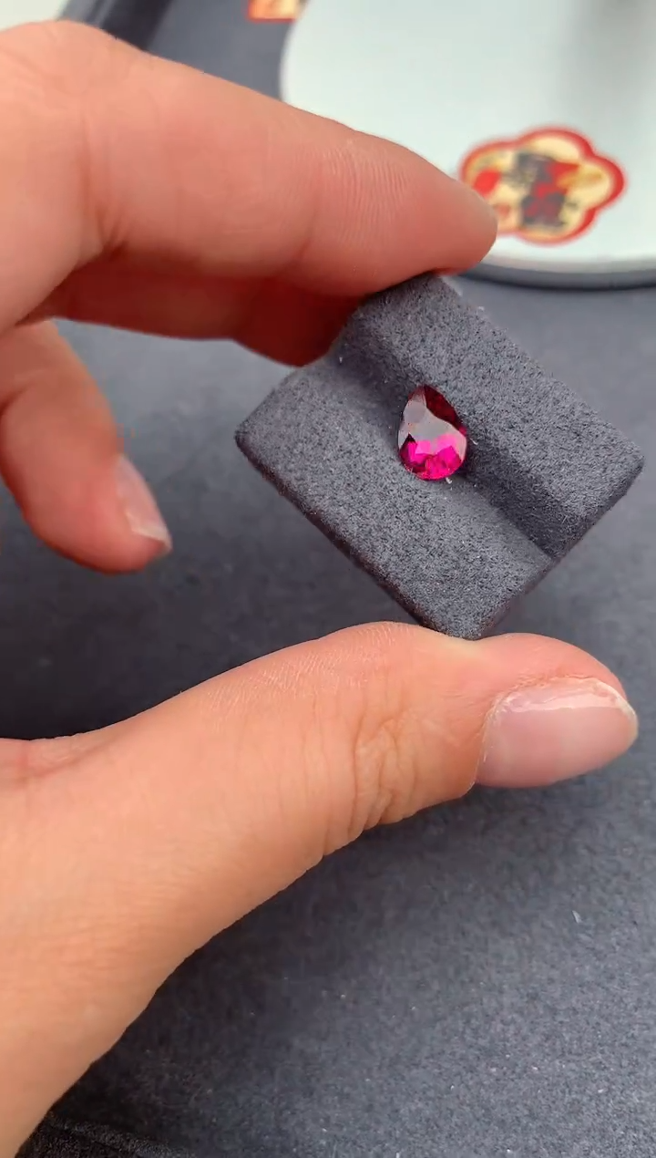 【闪购商品】碧玺裸石未镶嵌1.1ct卢比莱