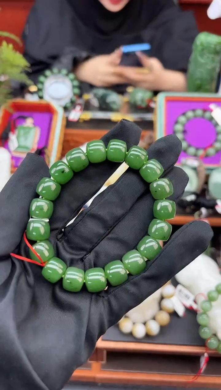 未镶嵌手串和田玉董小姐推荐 多样性发货 拍一发一by12