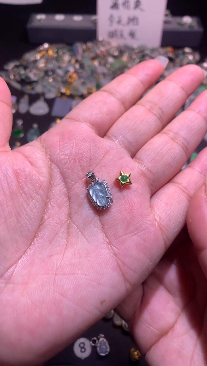 【闪购商品】翡翠吊坠(不含链)银S925镶嵌1