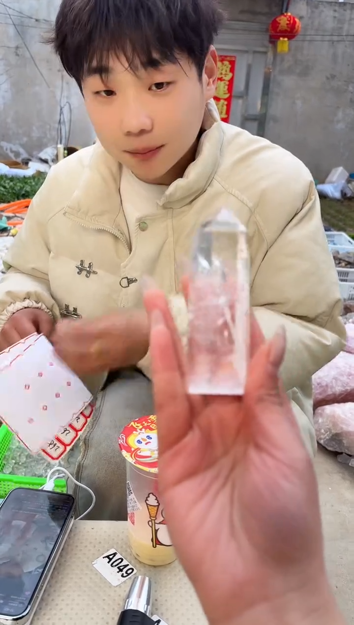 【闪购商品】摆件未镶嵌水晶白水晶柱子 255