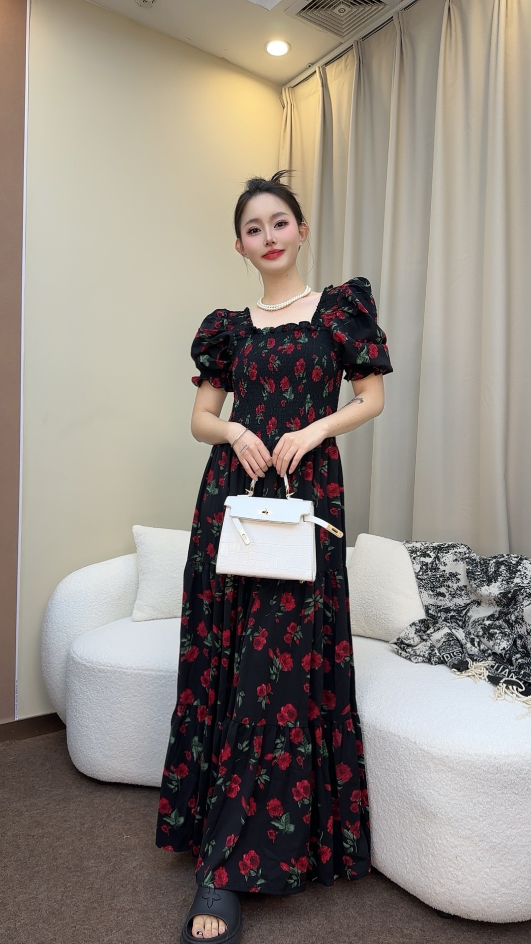 2025新款气质显瘦收腰泡泡袖一字肩印花碎花连衣裙长裙