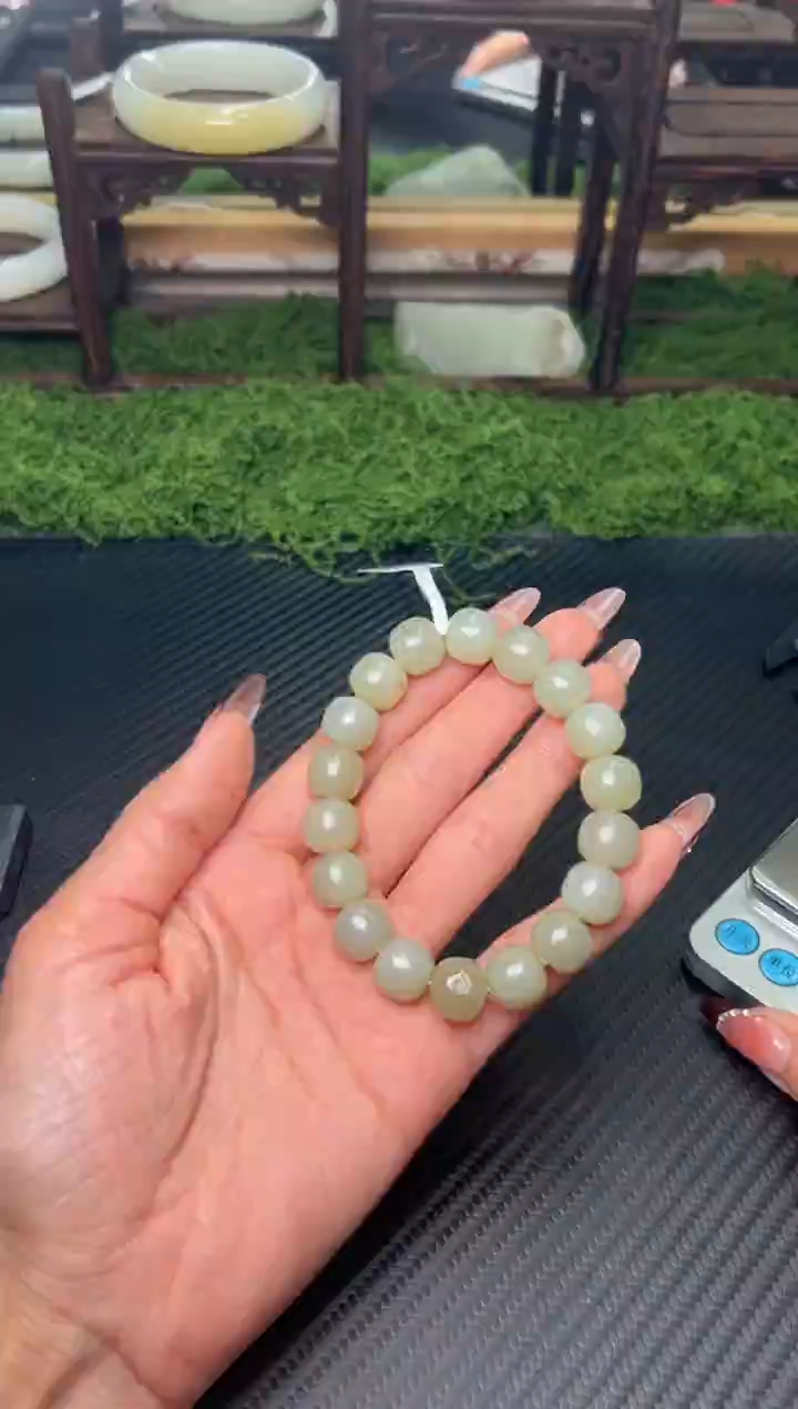 未镶嵌手串和田玉且末微色差近矿卡12