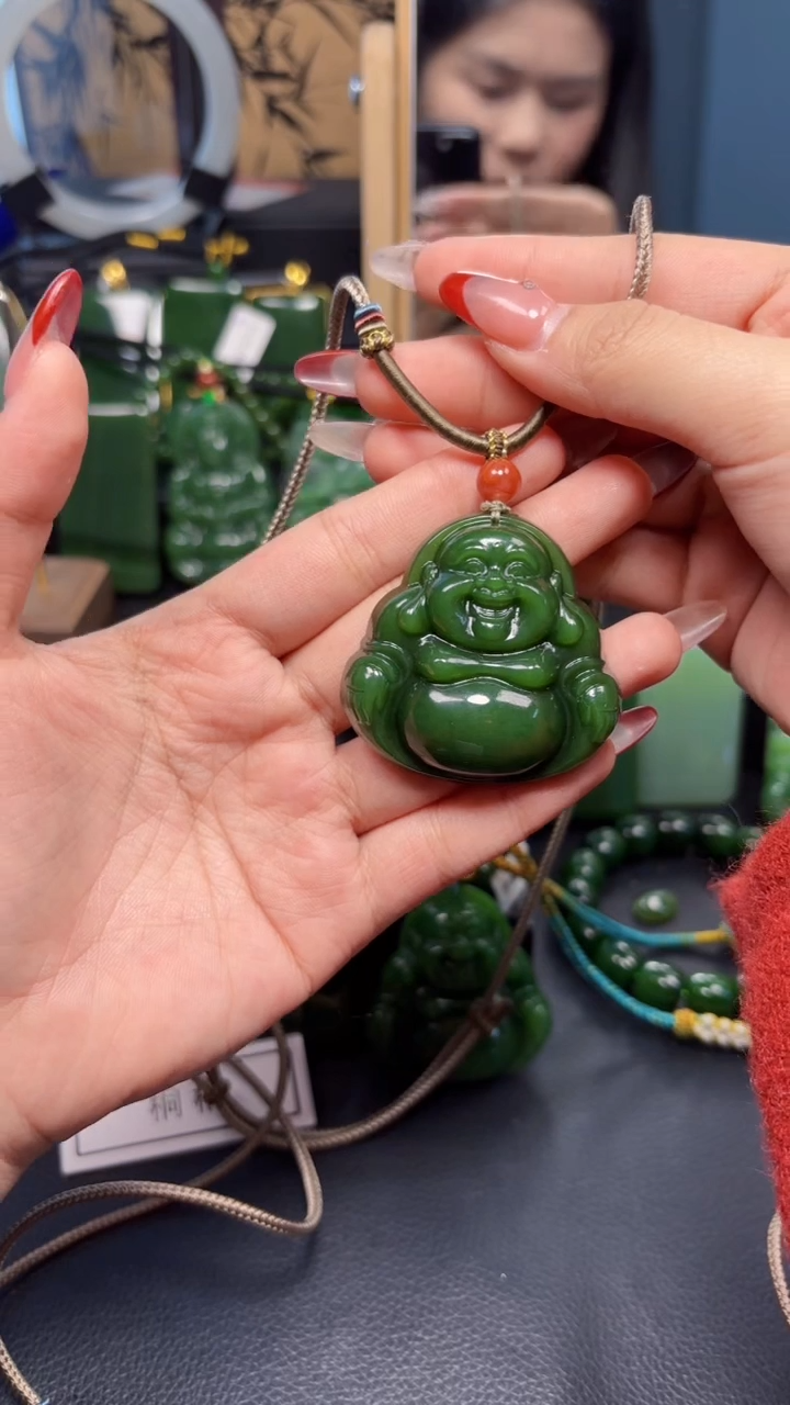 【闪购商品】和田玉（碧玉）吊坠(赠链)未镶嵌1