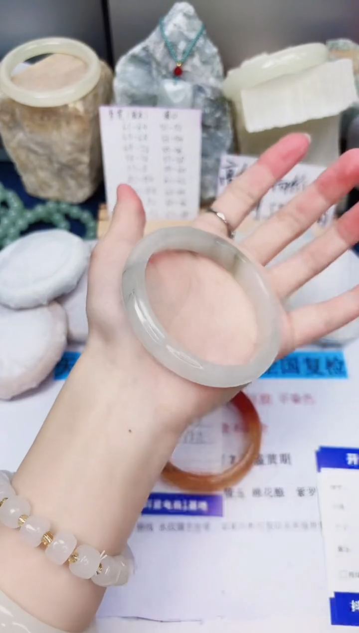 【闪购商品】石英质玉手镯未镶嵌488-天山翠-圈口60