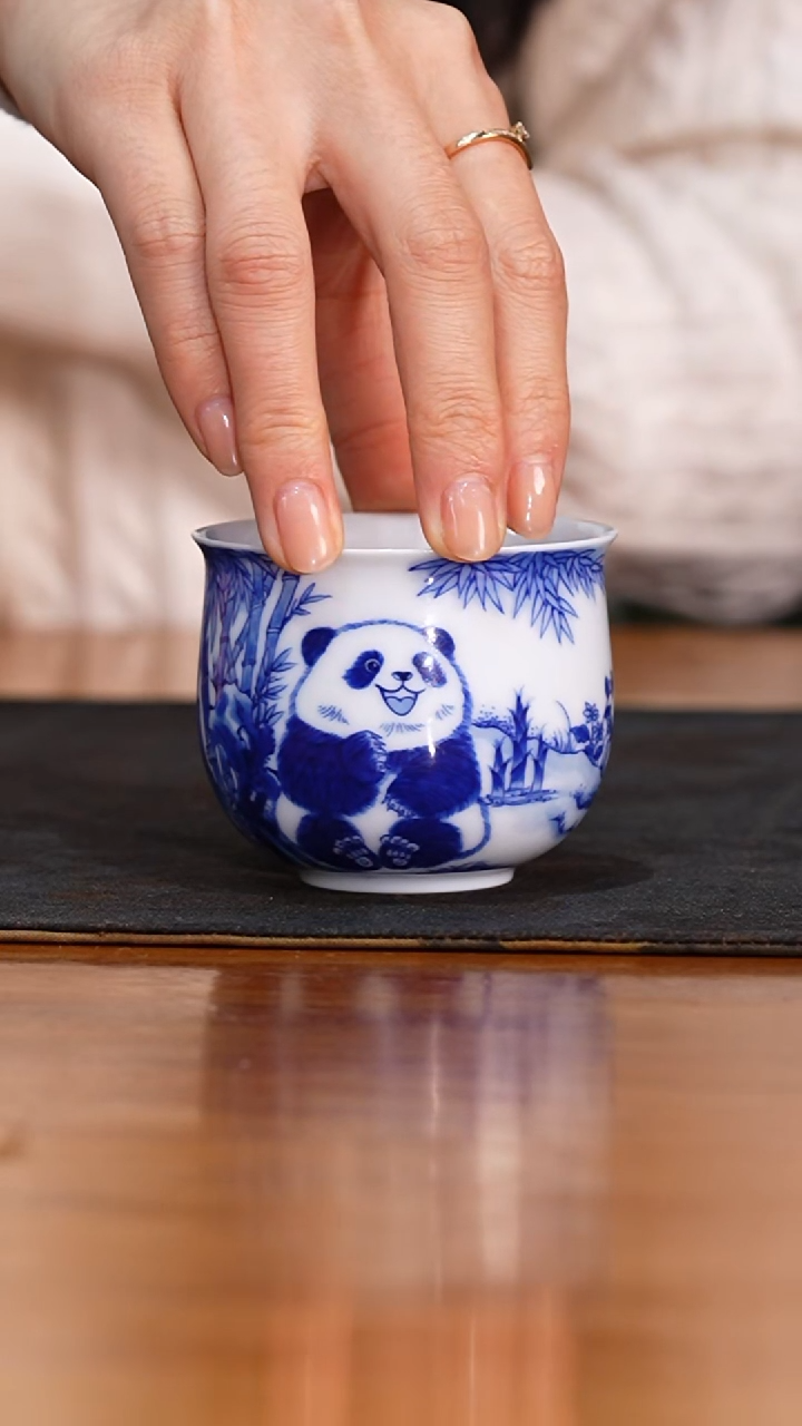 瓷静**深瓷姑娘铭墨朗谷熊猫杯