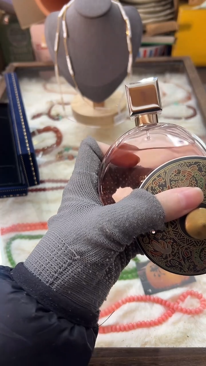 瓷片天****云满38包邮，编号：D221