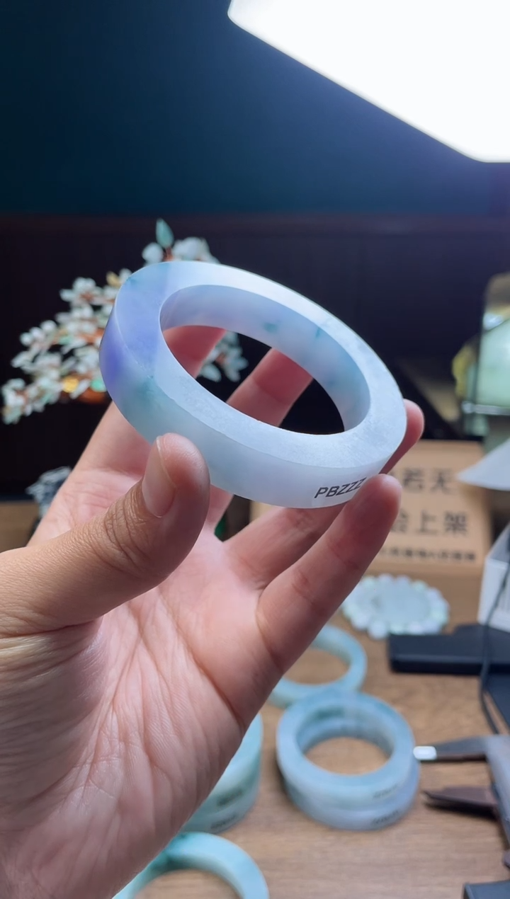 【闪购商品】定制翡翠手镯未镶嵌定制