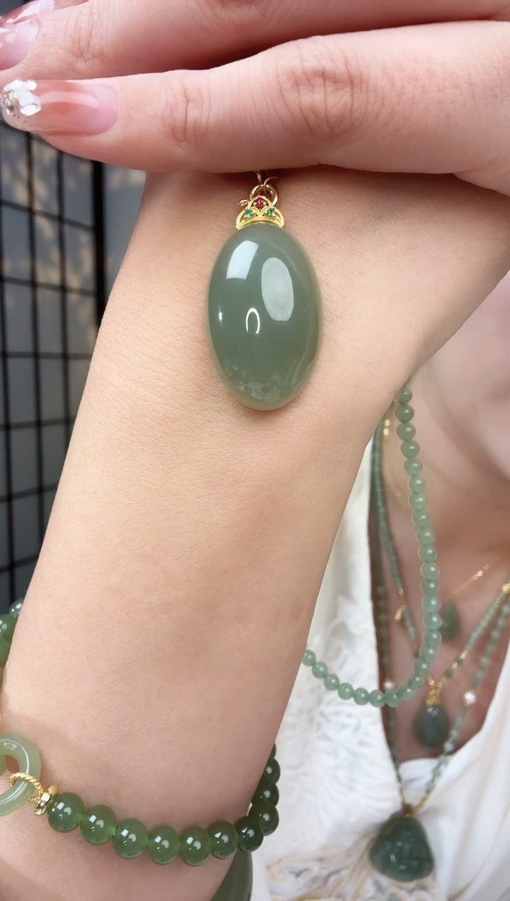 和田玉银S925镶嵌吊坠(赠链)圆通 蛋面和田玉 多样性发一件