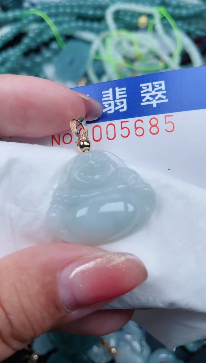 【闪购商品】翡翠颈饰未镶嵌.0005685
