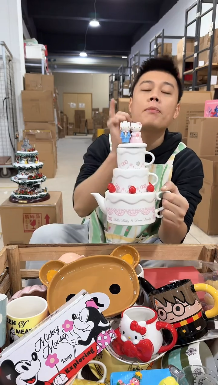 瓷片原盒结婚kt猫蛋糕茶壶