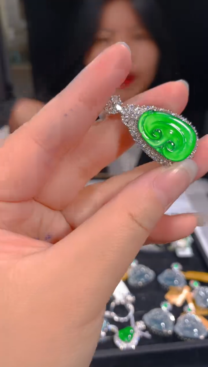 【闪购商品】定制翡翠未镶嵌61多样性发货（发其一）