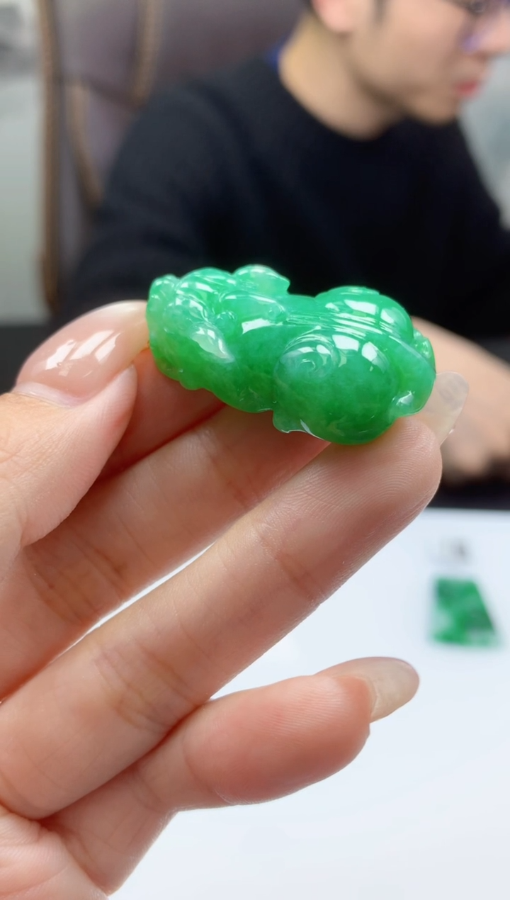 【闪购商品】定制翡翠未镶嵌009ee-毛货貔貅30赠金扣