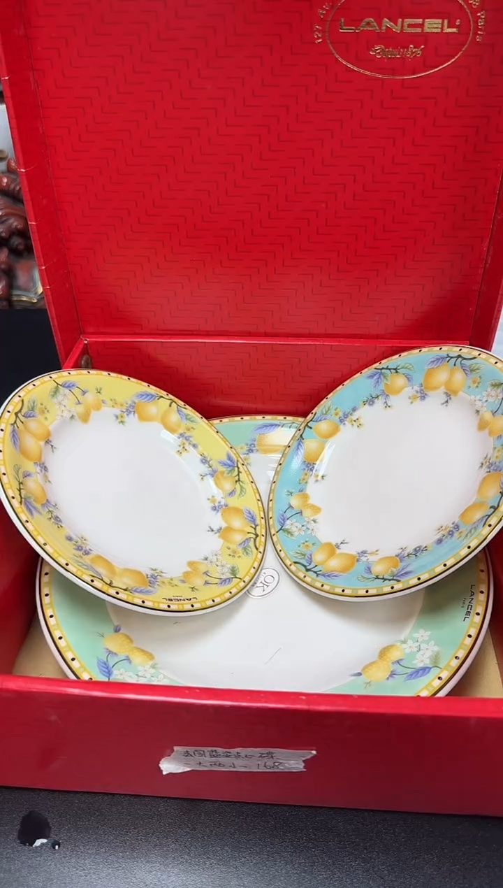 中古物品，默认微瑕236