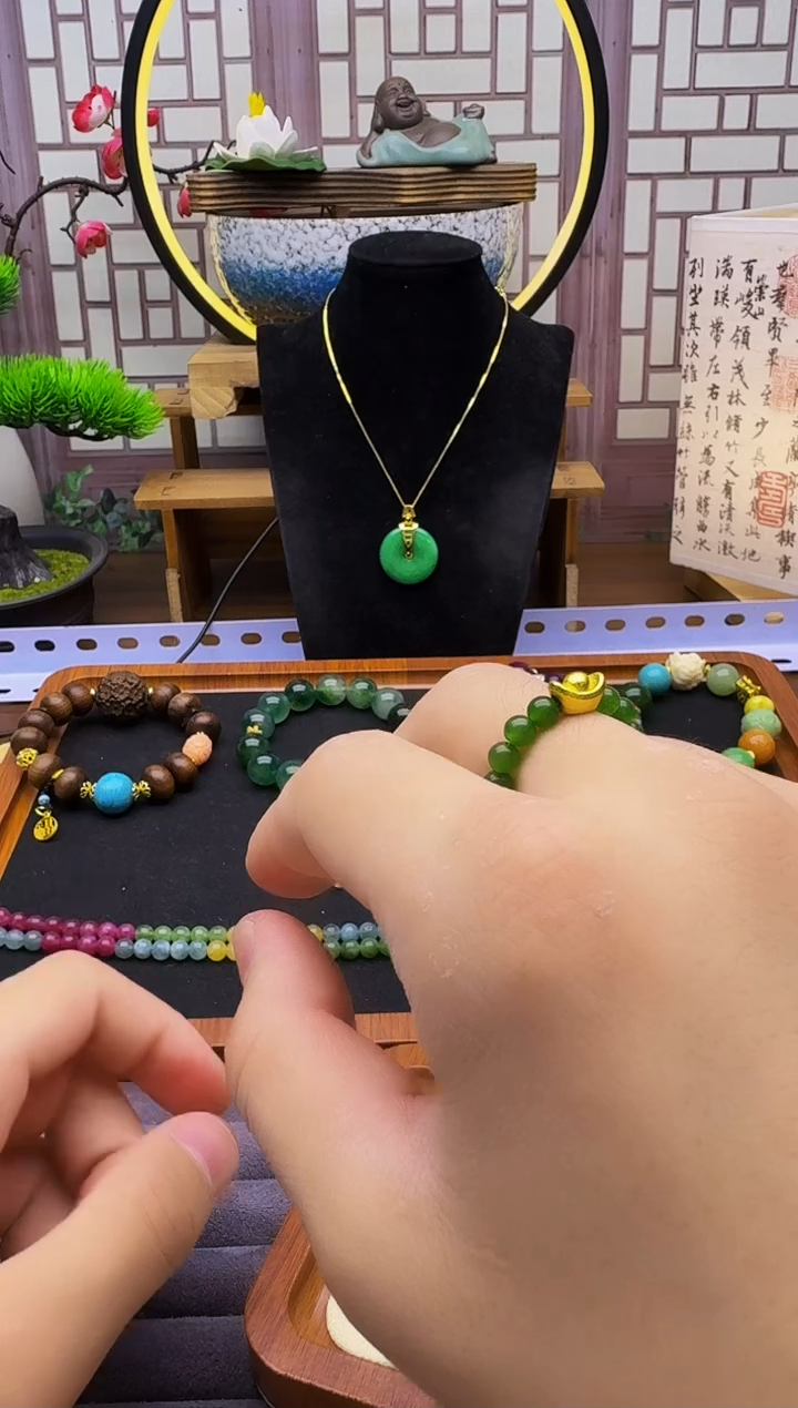 和田玉戒指14K金镶嵌J74