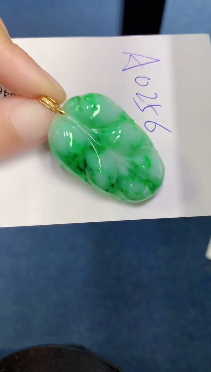 【闪购商品】翡翠颈饰18K金镶嵌000000000