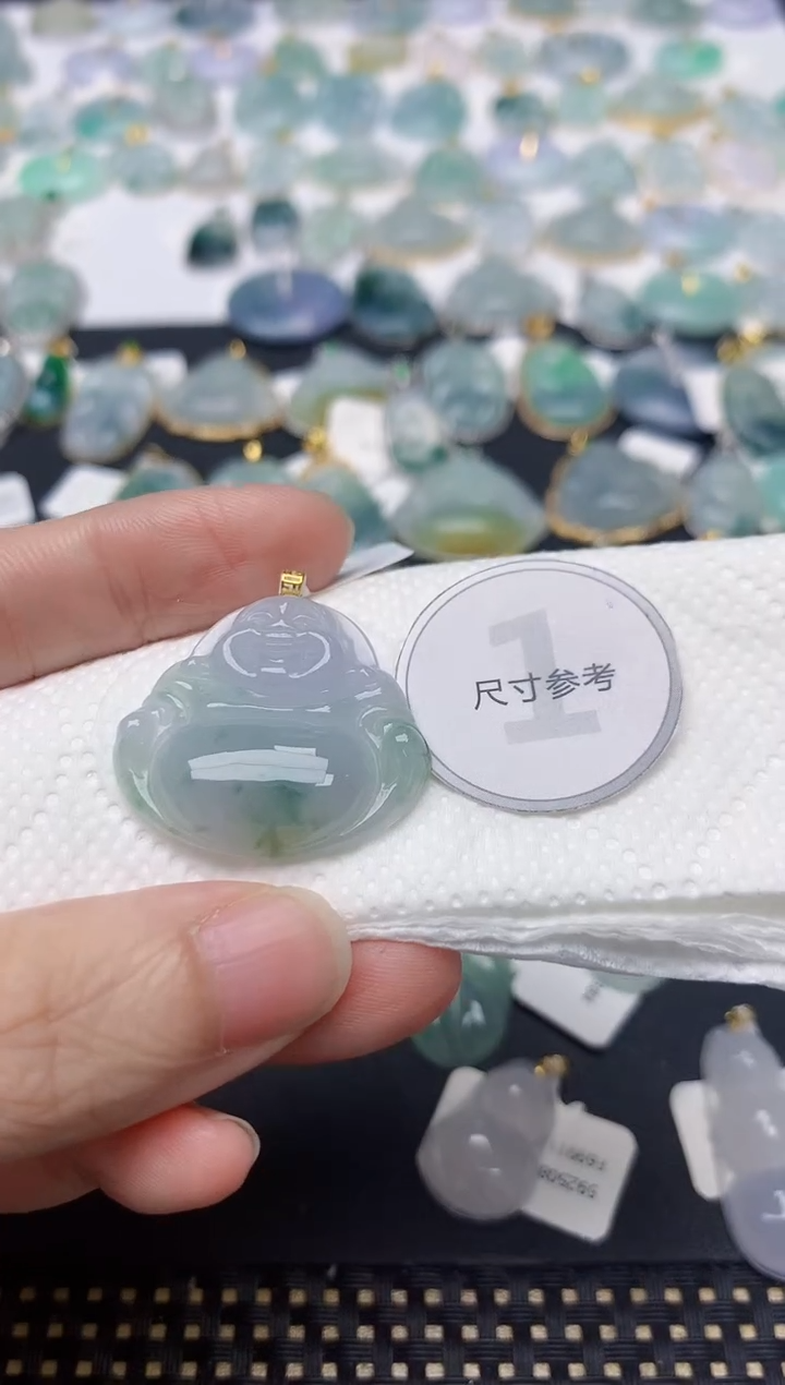 颈饰18K金镶嵌翡翠天然缅甸A货翡翠