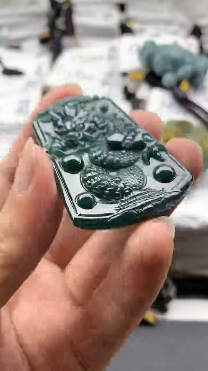 【闪购商品】翡翠颈饰未镶嵌555555555555