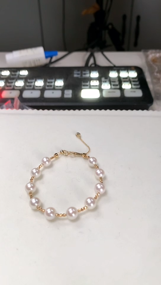 【闪购商品】海水珍珠手链18K金镶嵌星愿手链