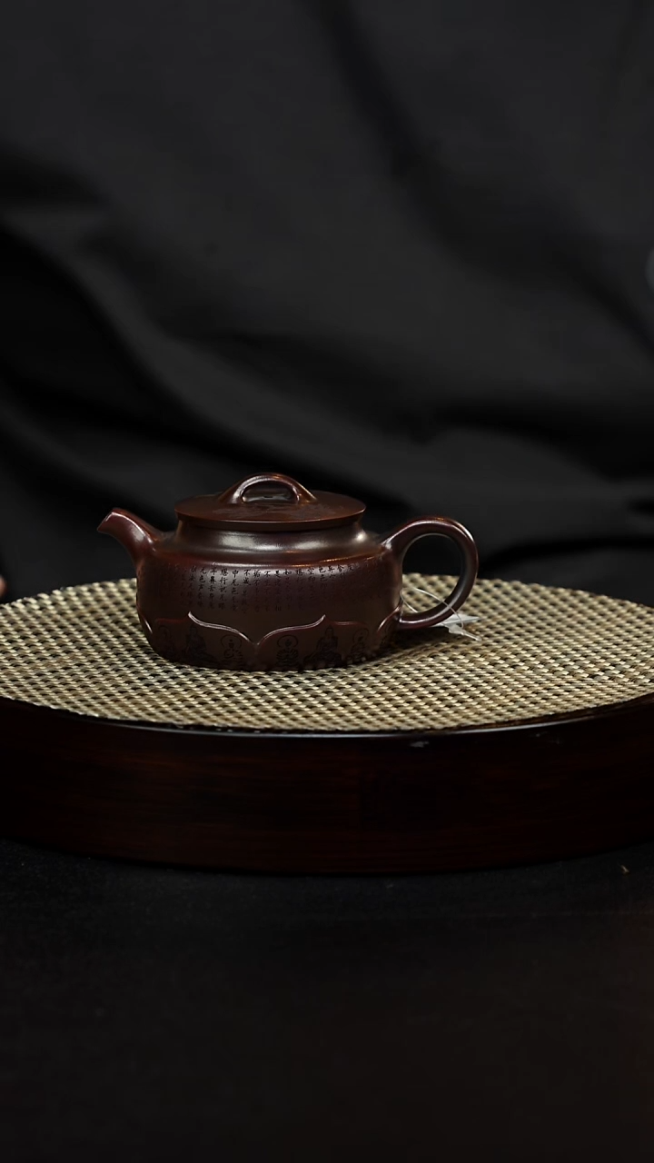 茶壶紫砂宜兴原矿纯手工紫砂 佛莲观山 铁血红砂