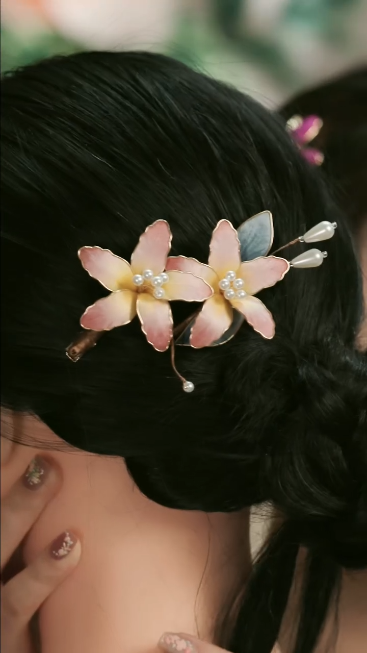 刺绣湘传礼纯手工发夹