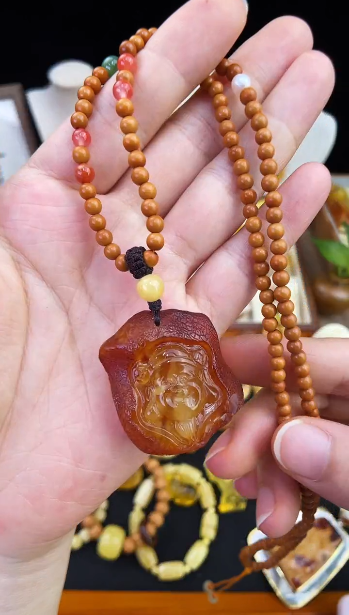 琥珀未镶嵌珠宝奇石柒月