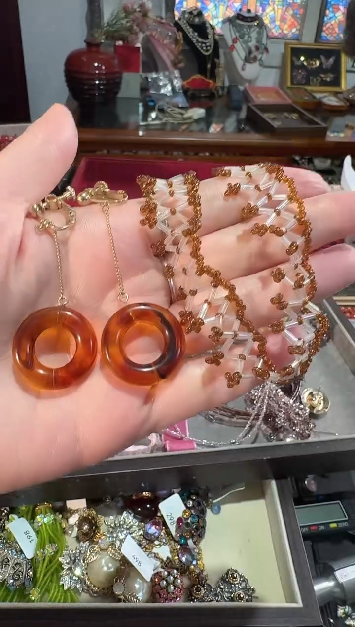 非金属无非金属无88-套装