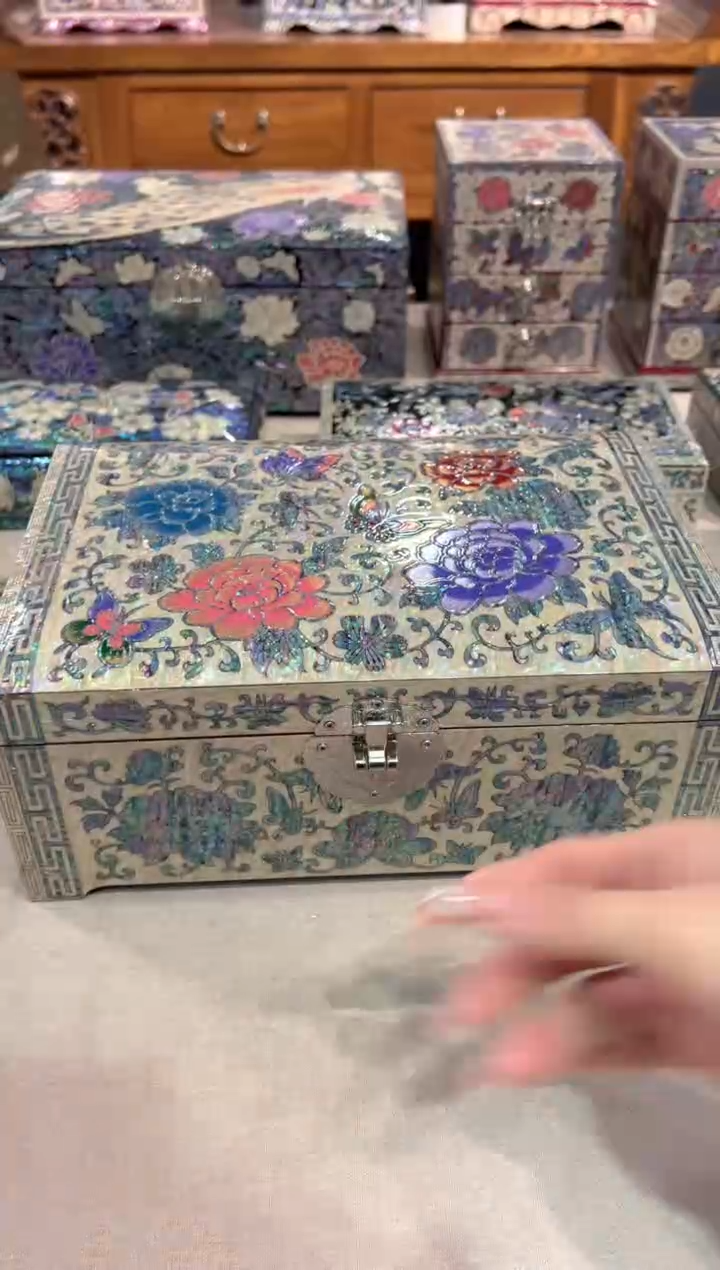 【闪购商品】全贝白边·弘贝雅螺钿漆器文化馆