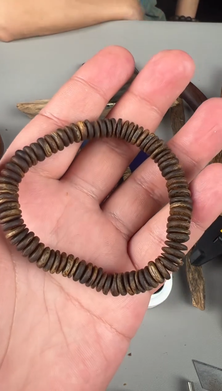 手串沉香08沉水虫漏算盘珠单圈7克+多样性发1