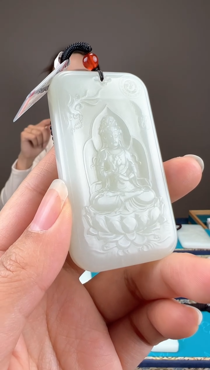 【闪购商品】和田玉颈饰未镶嵌1