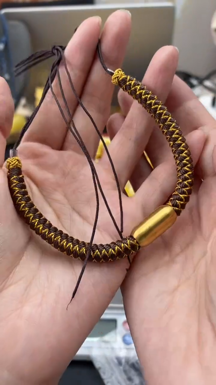 琥珀未镶嵌珠宝奇石的绳子770