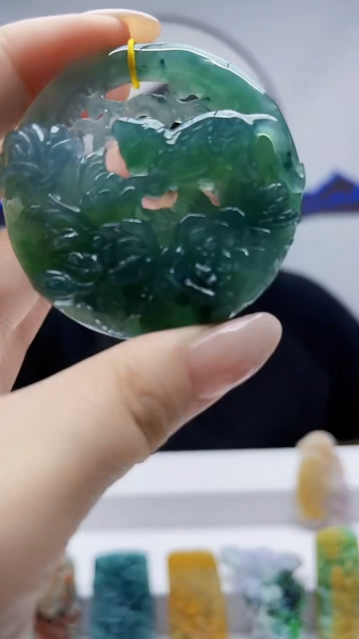 未镶嵌定制翡翠毛货挂件11