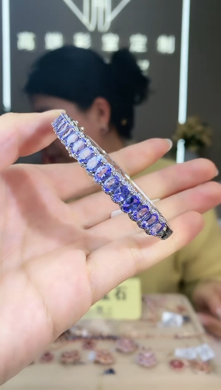 【闪购商品】坦桑石手镯银S925镶嵌手镯