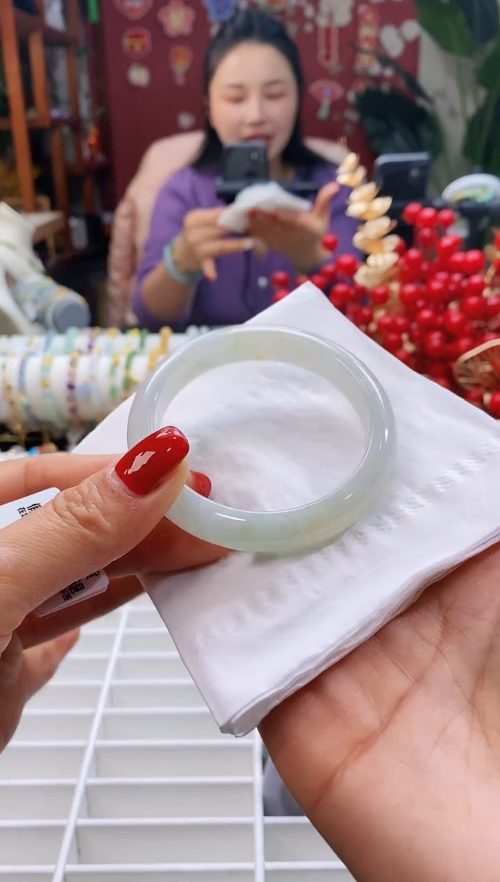 【闪购商品】翡翠手镯未镶嵌76洒金5253/10.8*8.7