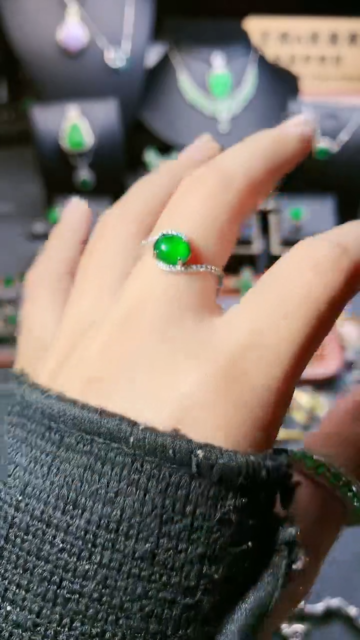 【闪购商品】翡翠戒指银S925镶嵌戒指