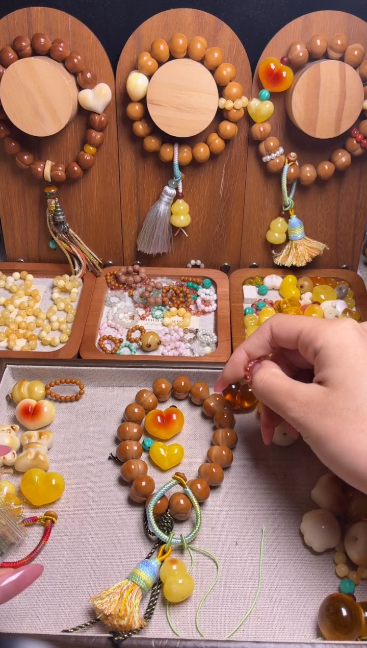 手串猴头核桃最***霸全品纯手工姬宝俏色心小蜜心飘花跑环